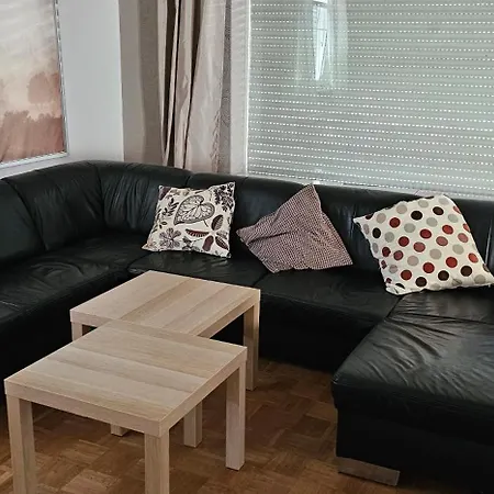 Schoene Zimmer Am Langenselbolder Dreieck A 45 A 66 Neuberg Exterior foto